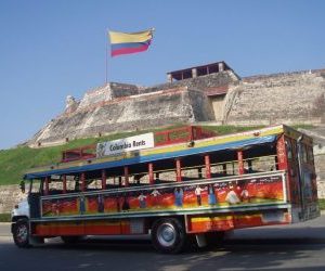 CITY TOUR EN CHIVA